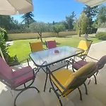 Mimosa Garden 4b דירה