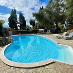 Apartament Mimosa Garden 4b *