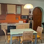Mimosa Garden 4b Apartmán